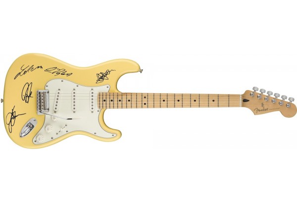 Europe John Norum Fender Stratocaster Guitar hand signed