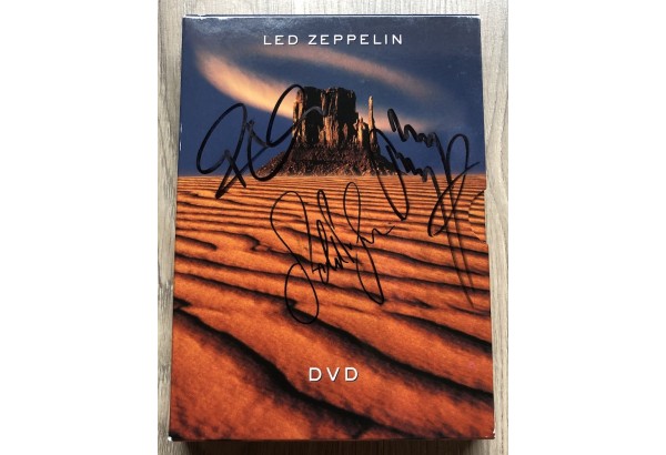 Led Zeppelin DVD Box signed