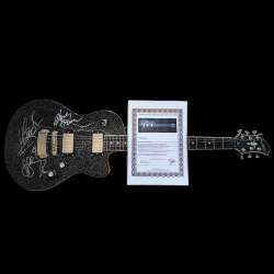 Signierte Depeche Mode Gitarre – Original Autogramm und Sammlerstück