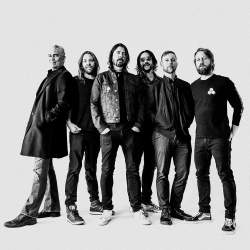 Original signierte Foo Fighters Gitarre kaufen