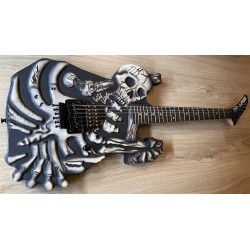 Dokken George Lynch ESP Skull N' Bones J.Frog Guitar signed
